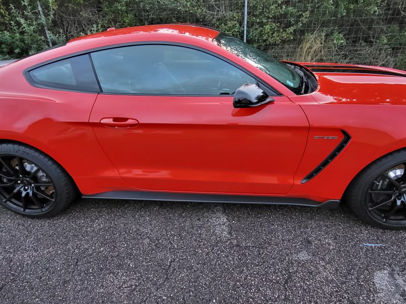 Shelby gt 350 3050kms