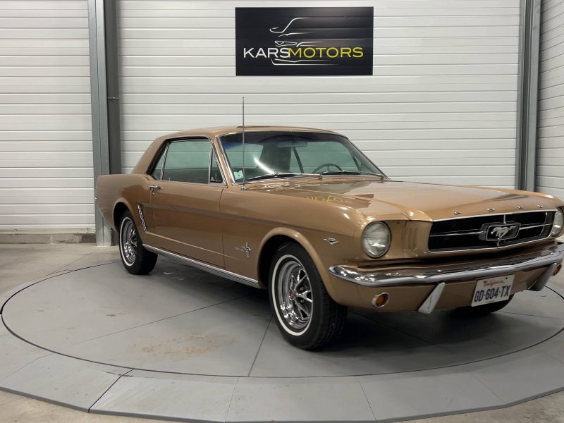 Ford mustang coupe v8 code a