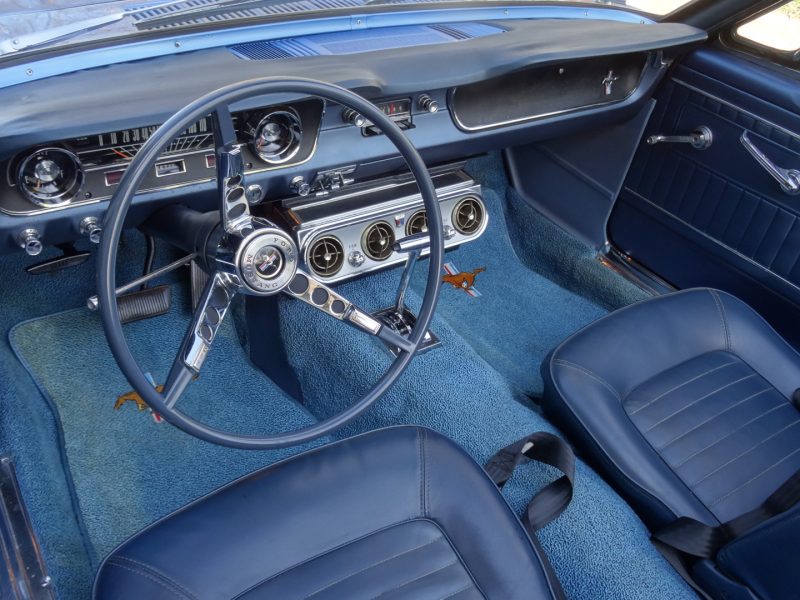 Ford Mustang cabriolet 289 V8 1965 CGF