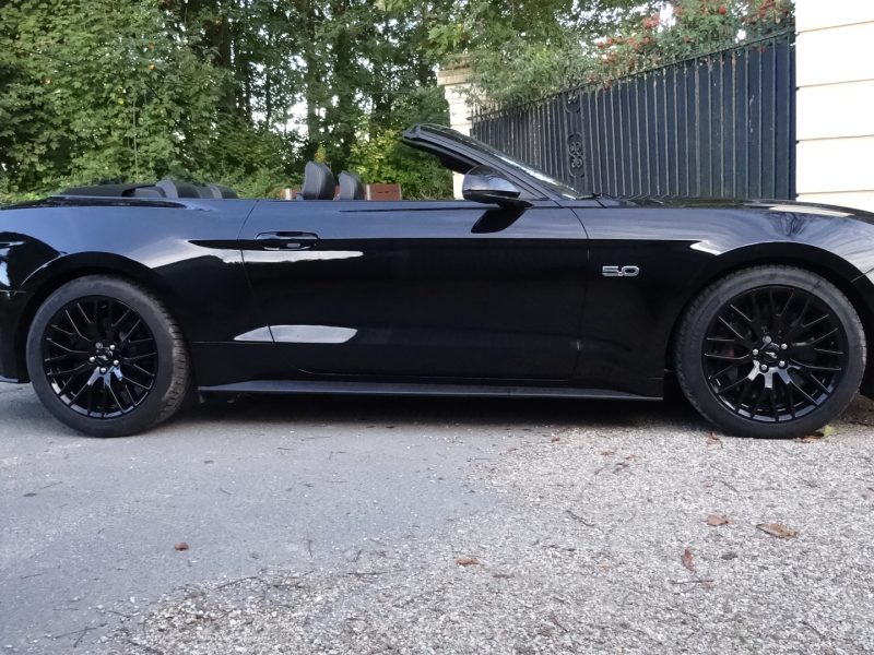 Ford mustang VI GT 5.0 cabriolet (phase 2) "Magneride"